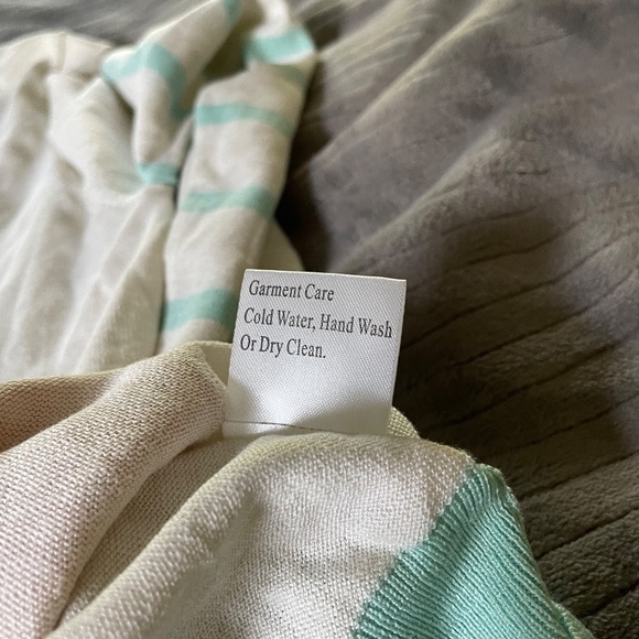 NWT Jennifer T. Knit couture, Striped Cardigan, Size Small - Picture 8 of 8